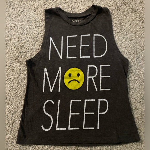 ✨30% off ✨100% Cotton Charcoal Grey Graphic Tank Top - Picture 1 of 3